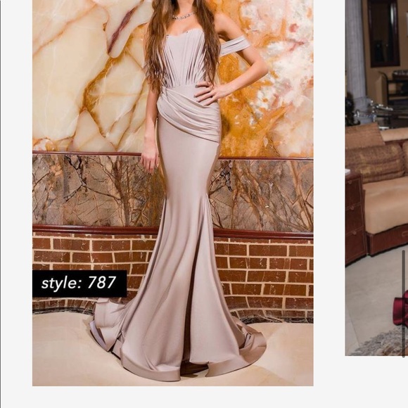 Jessica Angel mermaid dress! - Picture 3 of 4